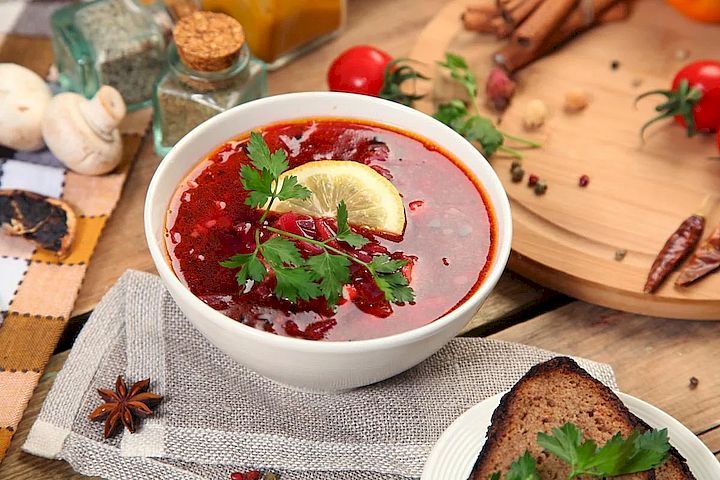 смачний борщ