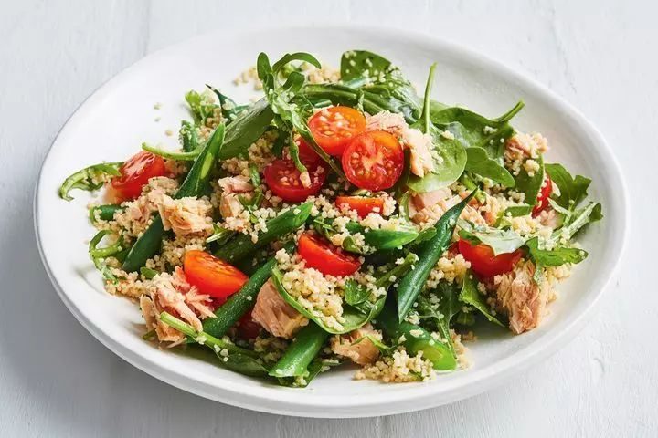 Кускус з тунцем