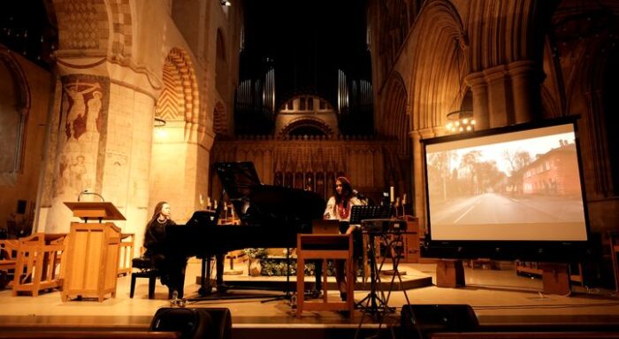 Композиторка Марія Яремак та співачка і авторка пісень Ізабелла Іващенко