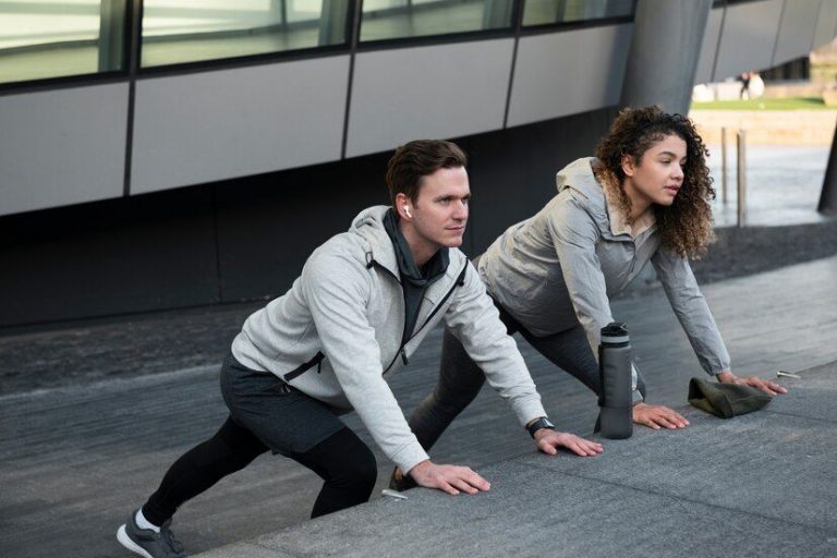 Як знайти ідеальний спортивний костюм: практичні поради перед покупкою