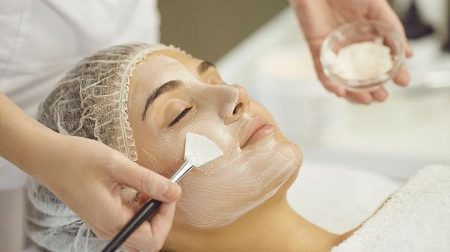 Як омолодити обличчя